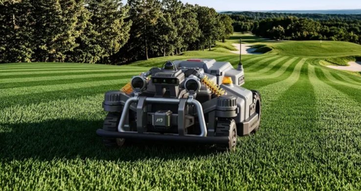 Mammotion Maston på golfbane